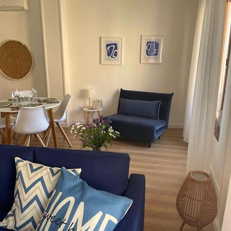 Blanco Y Anil Plaza Apartment Valdepenas Exterior photo